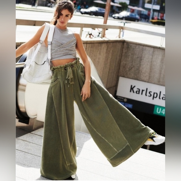 Free People Pants - Free People Half Court Wide Leg Pants Size L Olive Green Pockets Boho Elastic